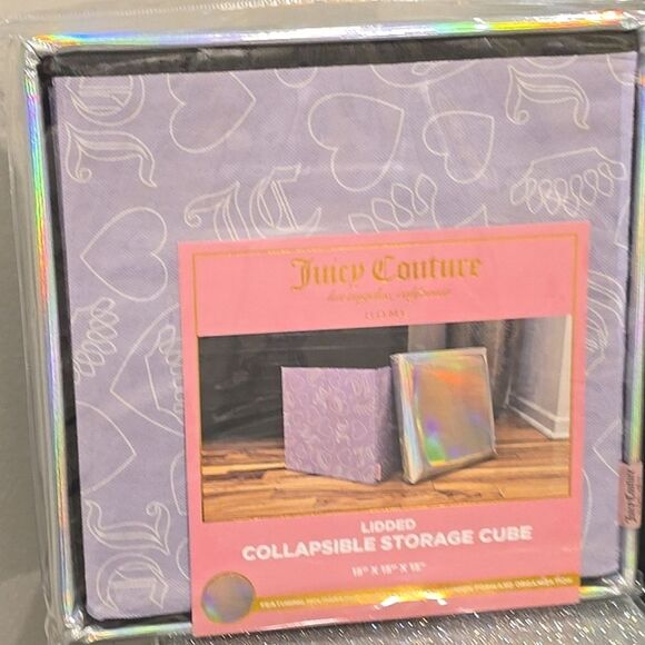 Juicy Couture Home Iridescent JC Crown & Heart Logo Collapsible Storage Ottoman - Picture 4 of 6